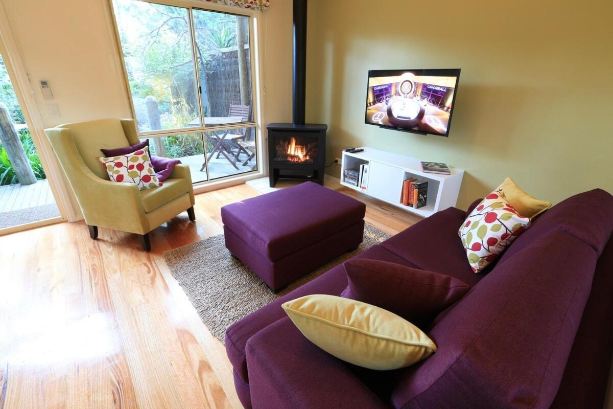 Inglenook Luxury Spa Cottage For Two Cowes Exterior photo